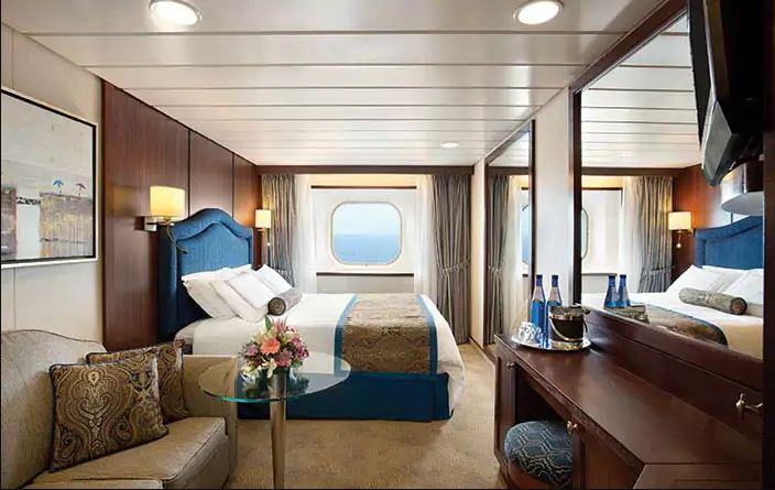 Tahiti Cruise 2022 Deluxe Oceanview Cabin