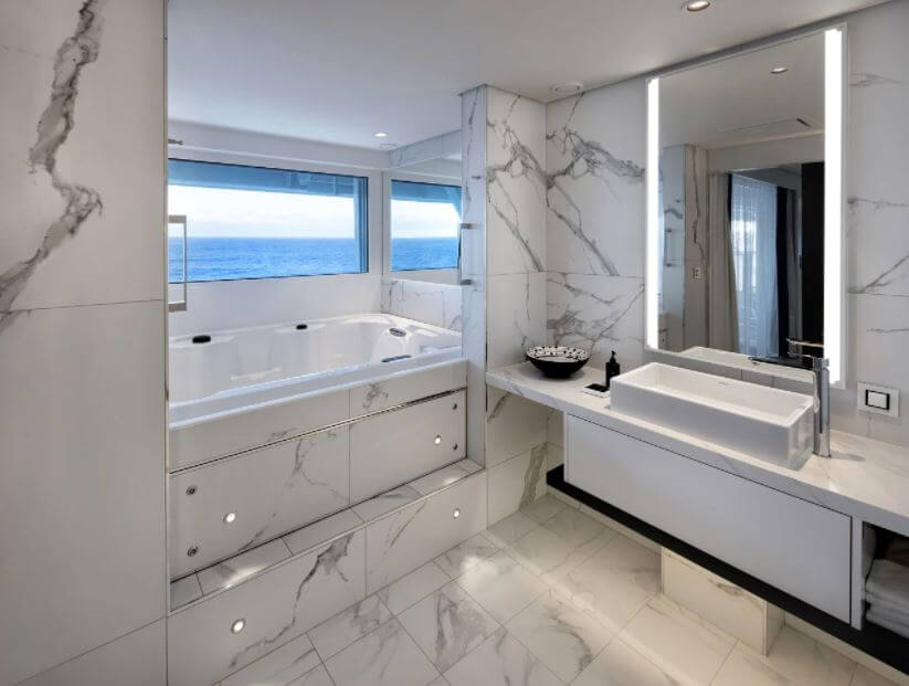 Rockstar Australia Penthouse Suite Bathroom